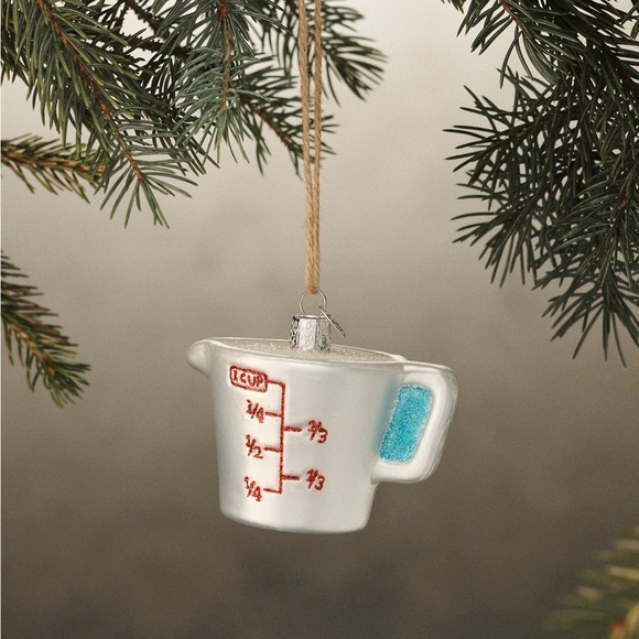 Anthropologie Holiday AnthroLiving Home Christmas Measuring Cup Glass Ornament - Picture 2 of 6